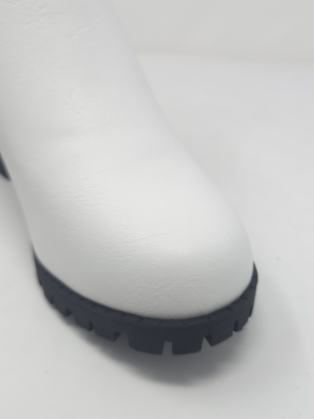 White Chunky Heel Ankle Boots Chelsea Style Platform Minimalist Trendy - Picture 6 of 10